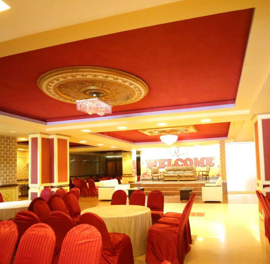 Tourist Inn Hotel Lahore Esterno foto